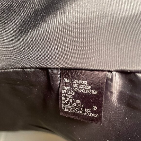 TAHARI SKIRT SUIT RED AND BLACK WOOL BLEND JACKET BLACK SKIRT SIZE 14 - Picture 11 of 16